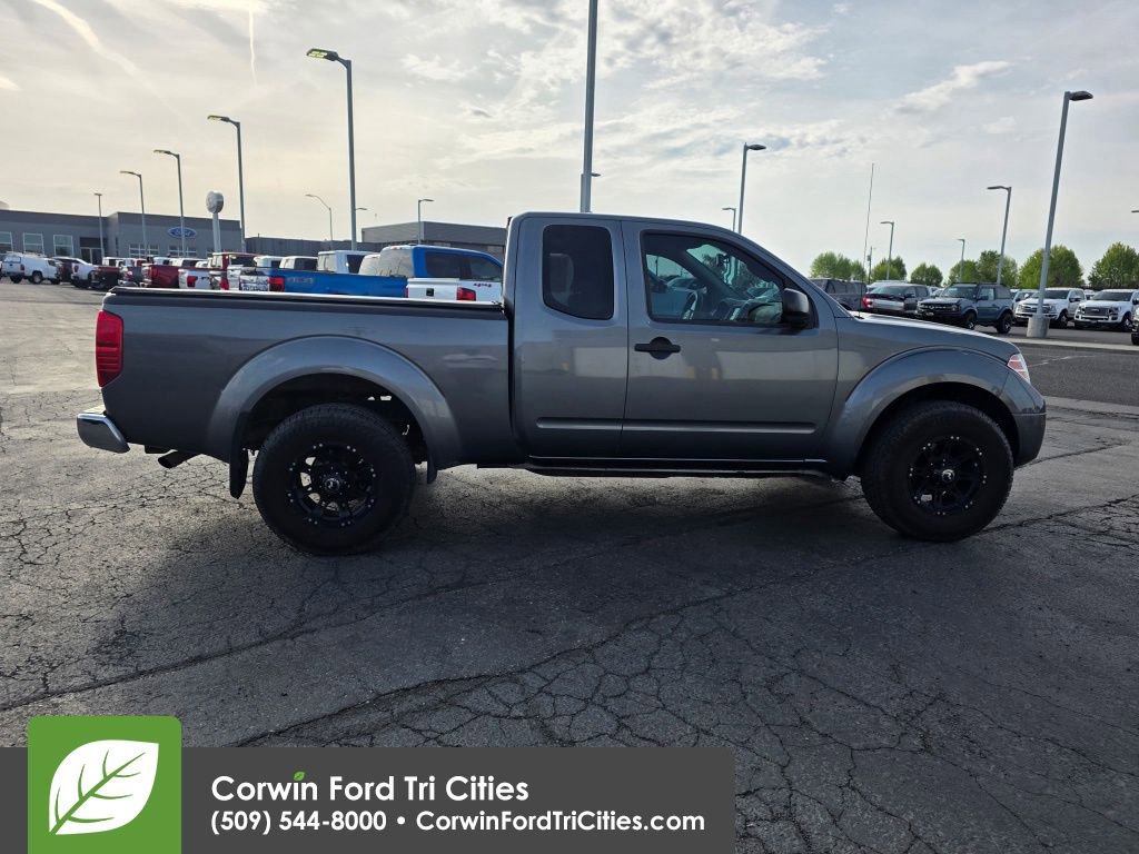 Used 2019 Nissan Frontier SV w/ Value Truck Package AWD/4WD image 9