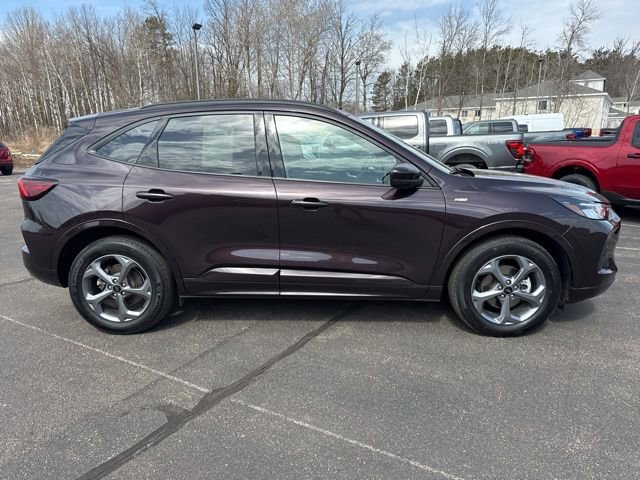Certified 2023 Ford Escape ST-Line Select w/ Tech Pack #2 image 10