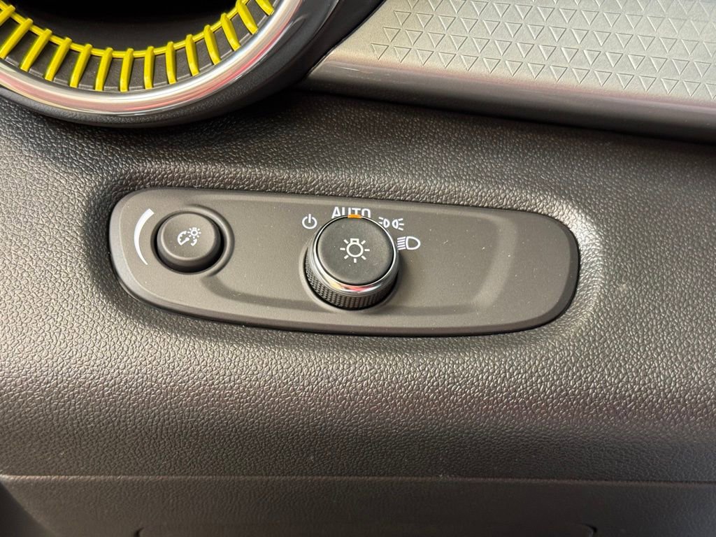 New 2026 Chevrolet Trax LT w/ Driver Confidence Package image 28