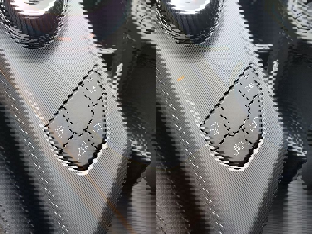 New 2026 Kia Sportage EX w/ EX Panoramic Sunroof Package image 38