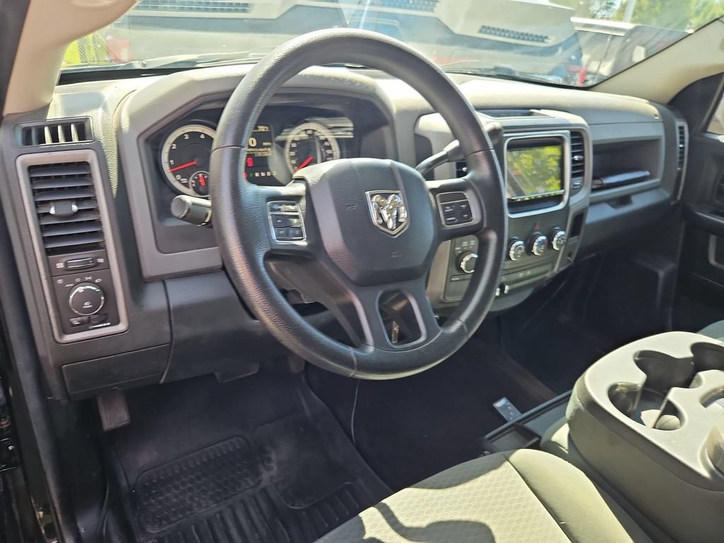 Used 2014 RAM 1500 Express w/ Black Ram 1500 Express Group AWD/4WD image 13