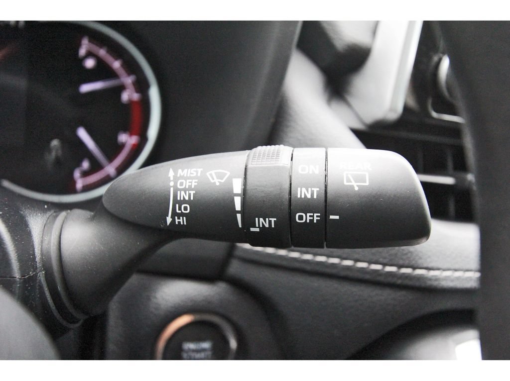 Used 2024 Toyota RAV4 XLE w/ Convenience Package FWD image 21