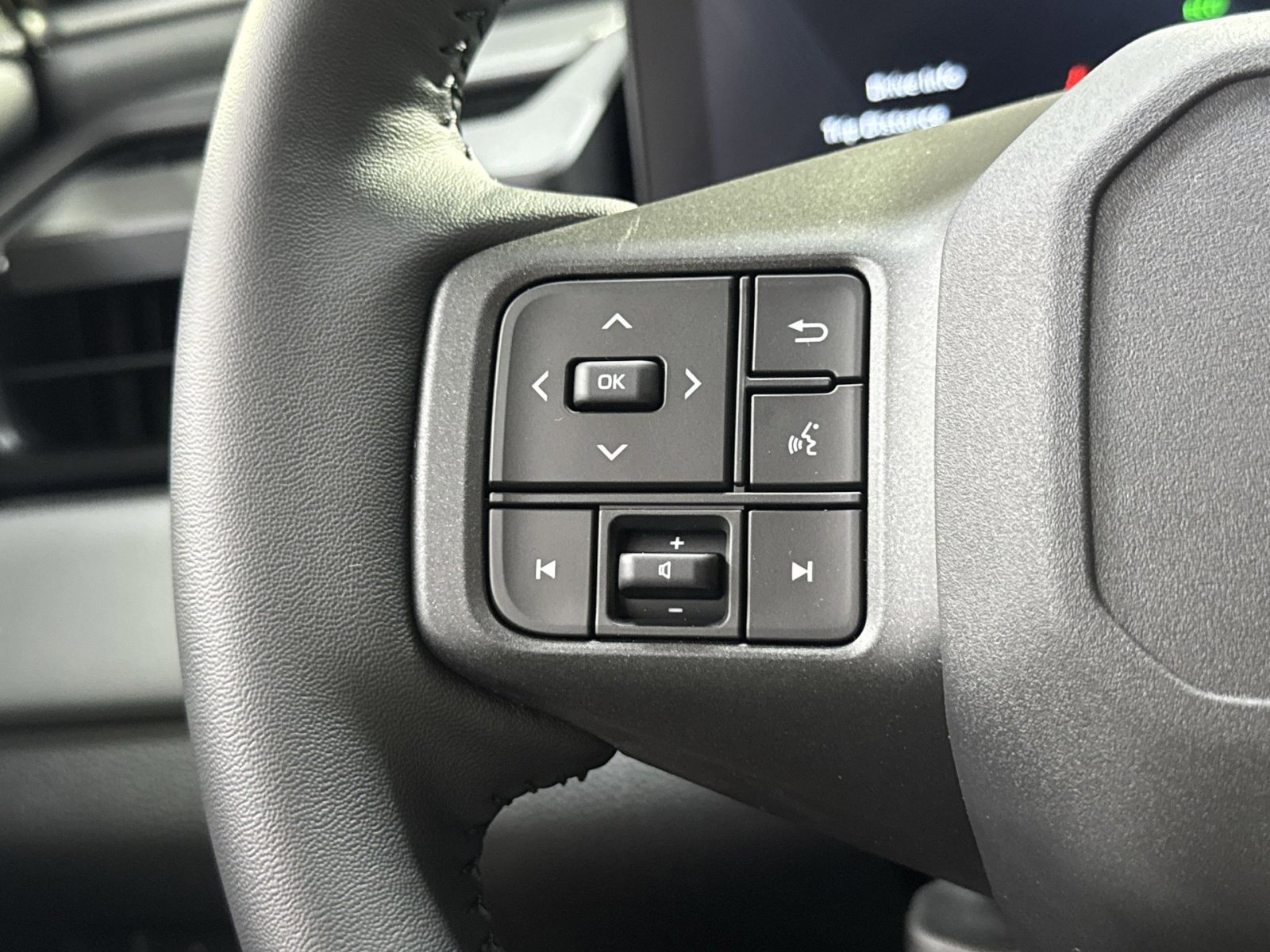 New 2026 Toyota RAV4 XSE AWD/4WD image 43