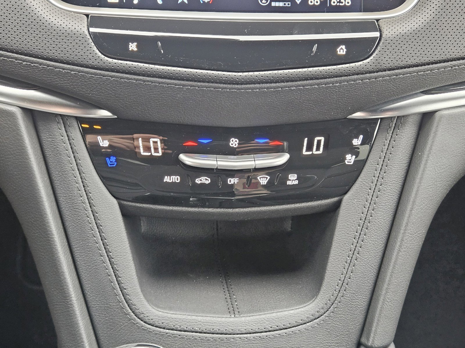 New 2026 Cadillac XT5 Premium Luxury w/ Driver Assist Package FWD image 14