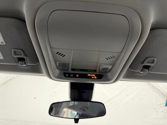 Used 2022 Chevrolet Equinox LS w/ LPO, Cargo Package image 39