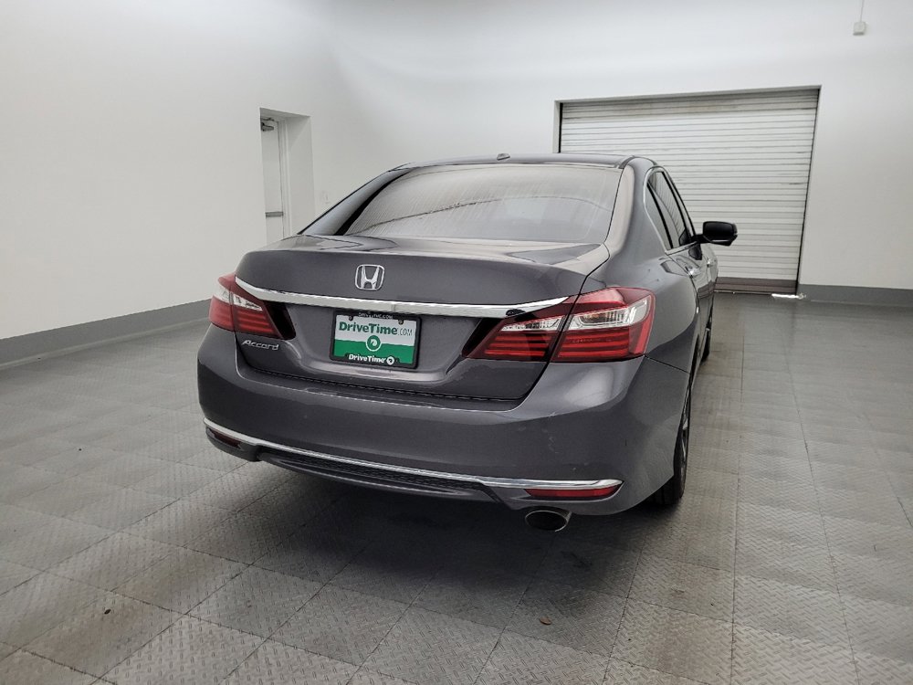 Used 2017 Honda Accord EX-L image 7