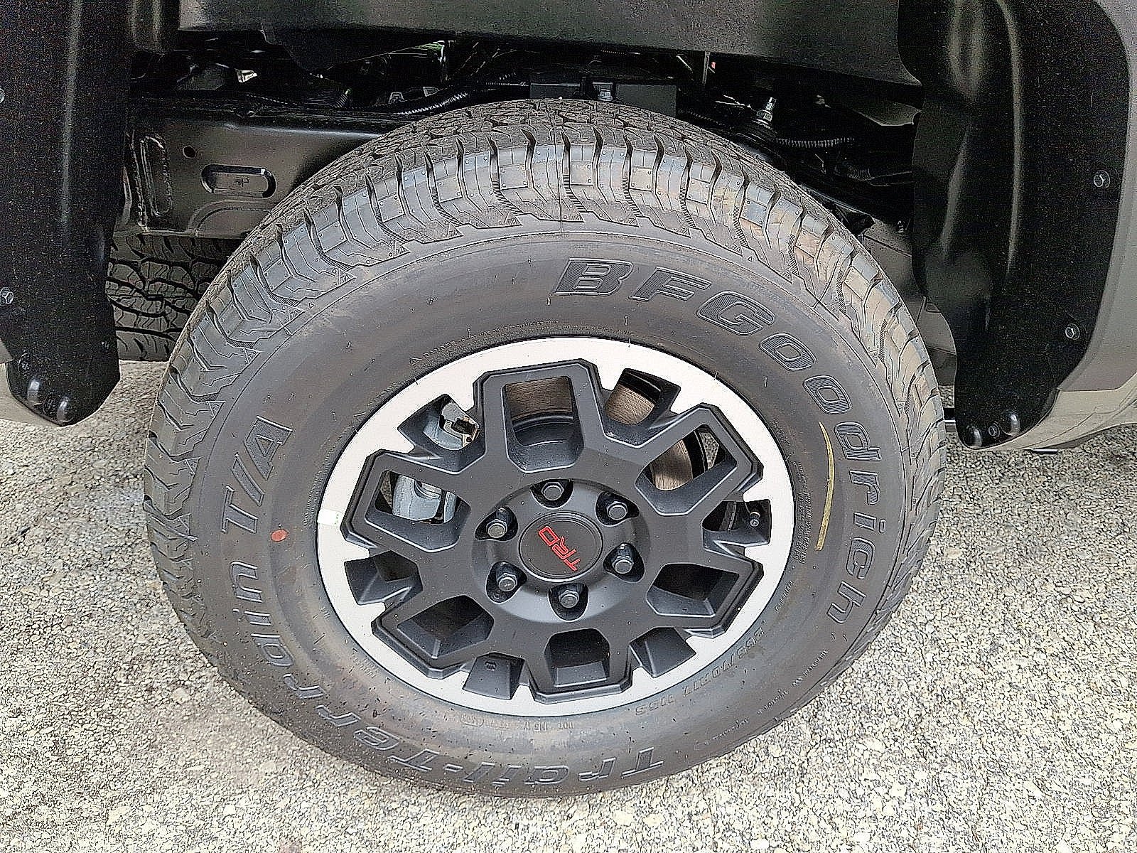 New 2026 Toyota Tacoma TRD Off-Road AWD/4WD image 5