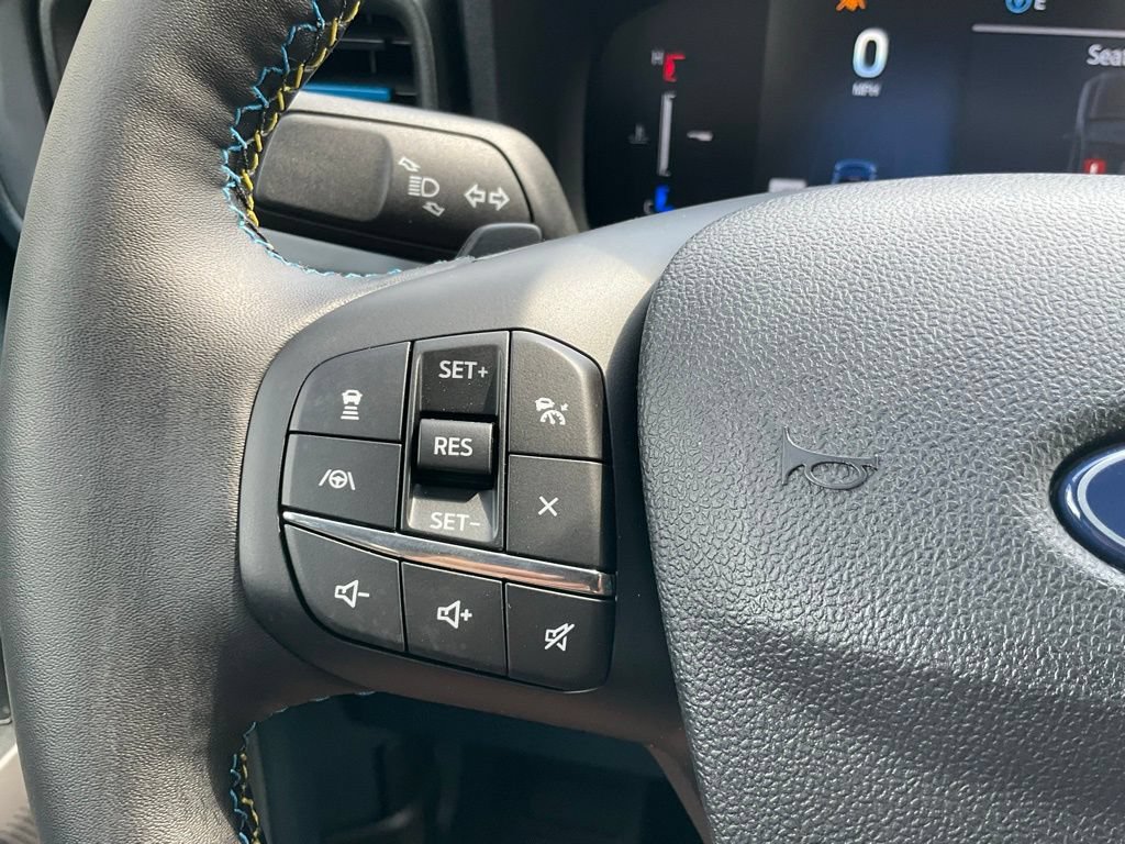 New 2025 Ford Maverick Lobo AWD/4WD image 17