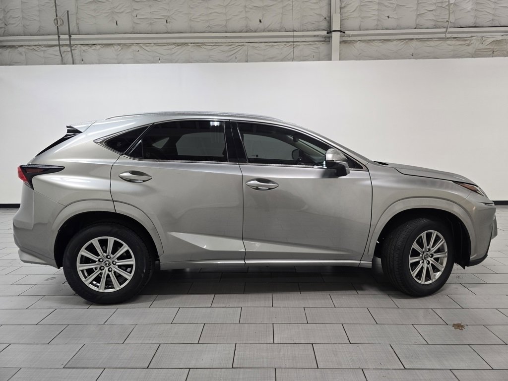 Used 2018 Lexus NX 300 FWD image 17