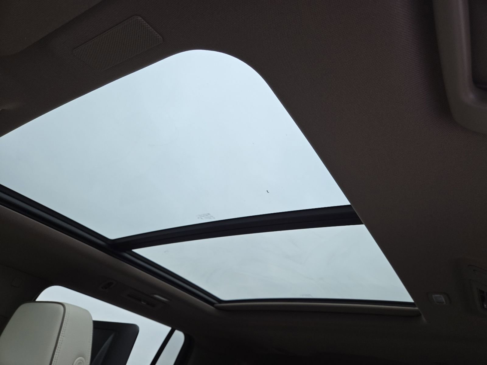 New 2026 GMC Yukon XL Denali image 4