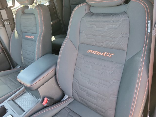 Used 2025 Nissan Frontier PRO-4X AWD/4WD image 7