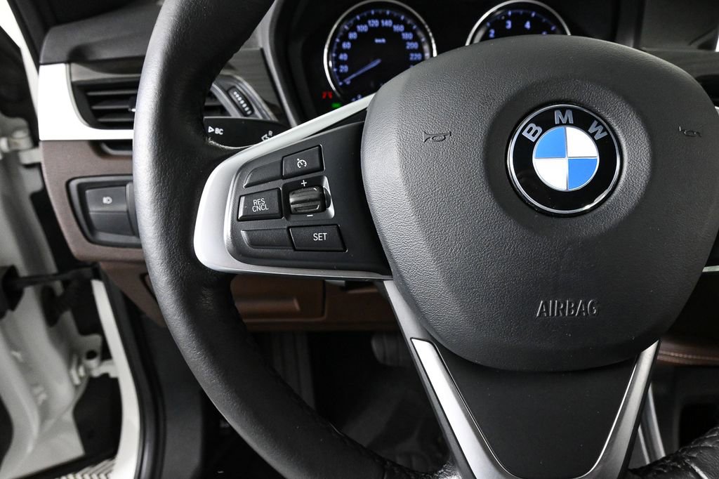 Used 2019 BMW X1 xDrive28i image 9