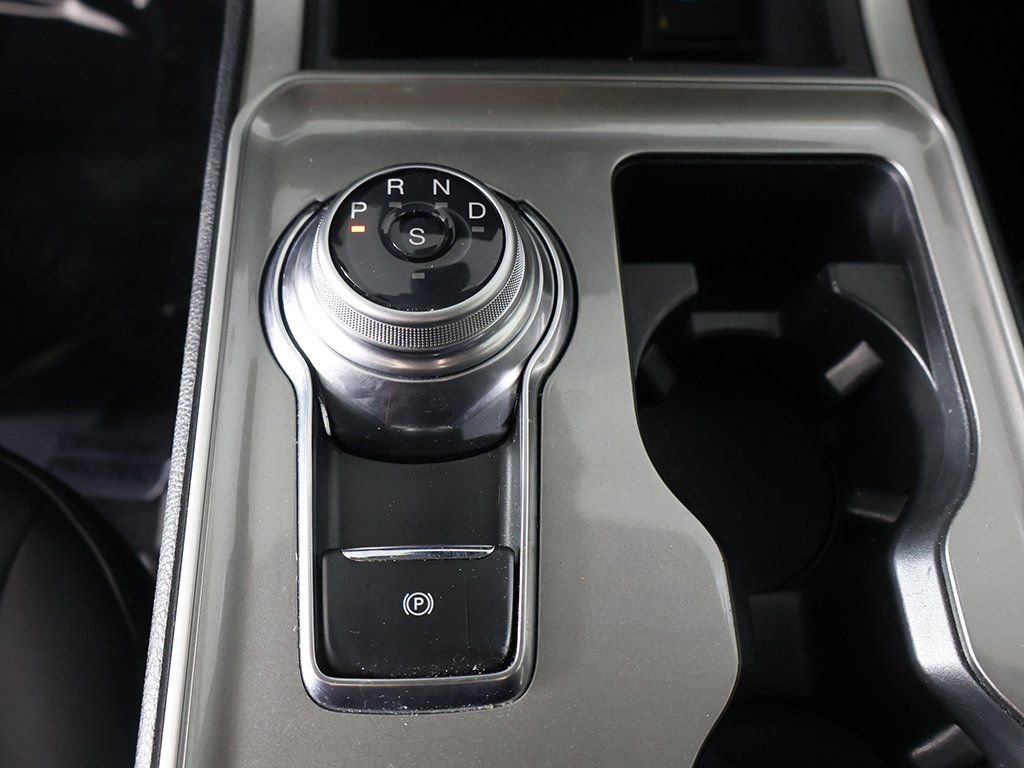 Used 2024 Ford Edge SEL image 45