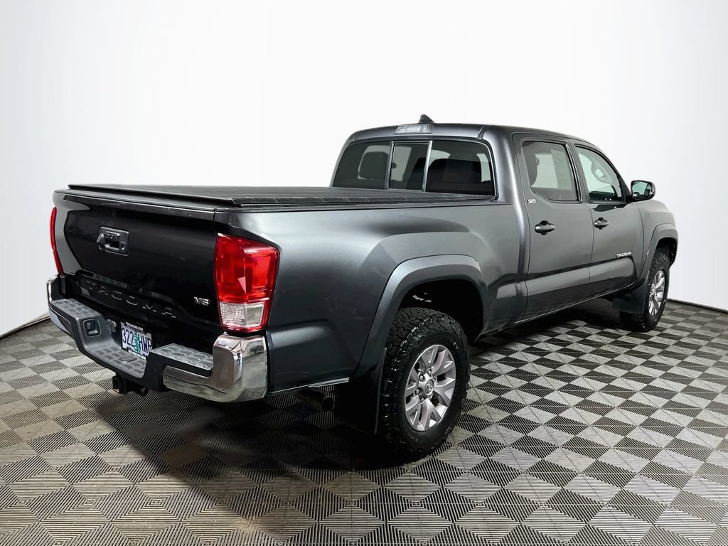 Used 2016 Toyota Tacoma SR5 w/ SR5 Appearance Package (SN) RWD image 7