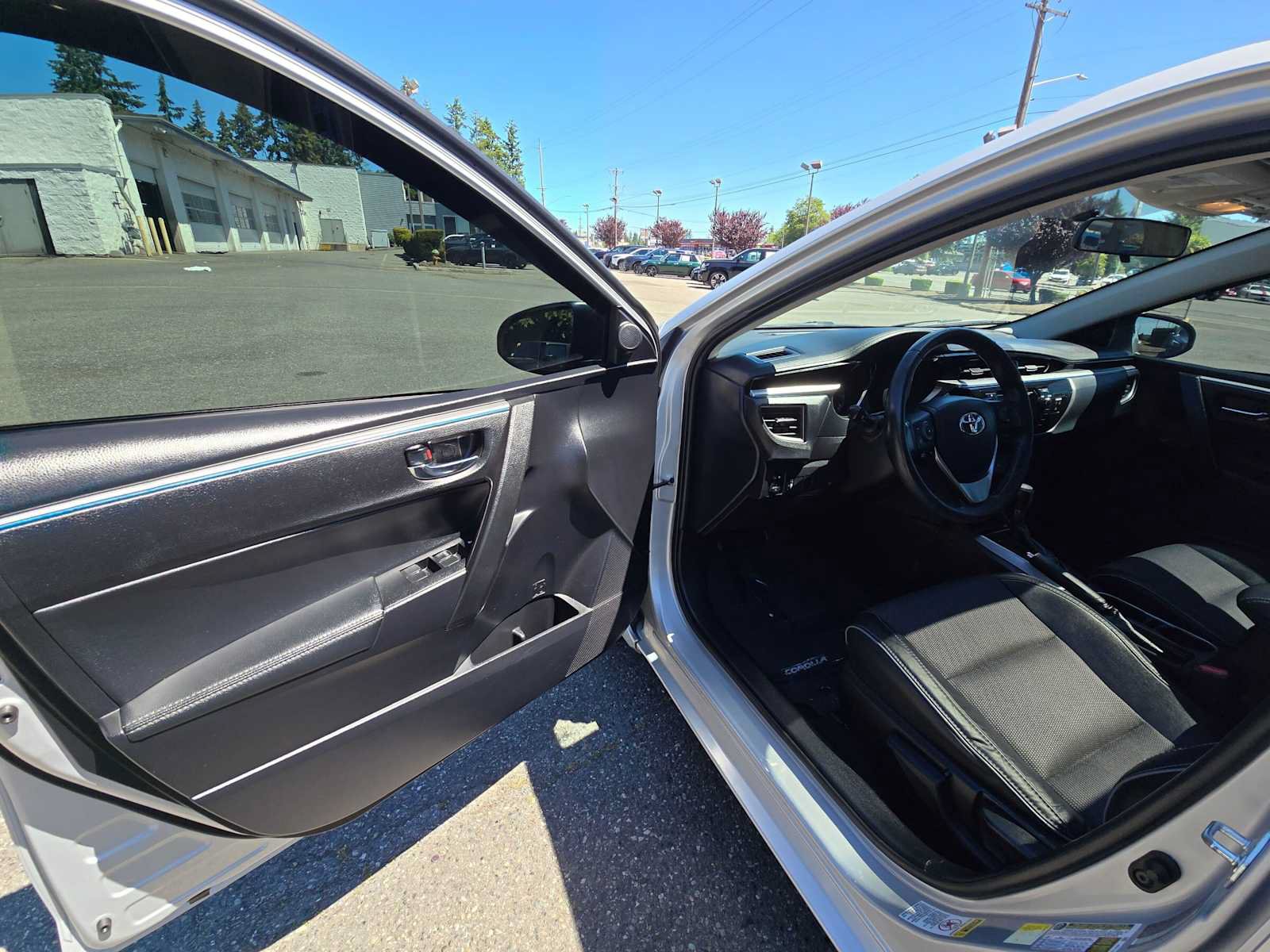 Used 2016 Toyota Corolla S FWD image 19