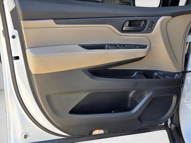 Used 2023 Honda Odyssey EX-L image 10