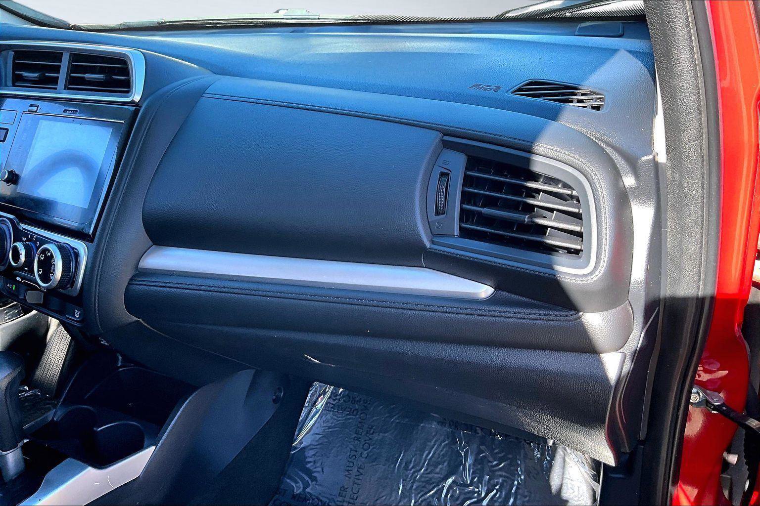 Used 2020 Honda Fit EX image 17