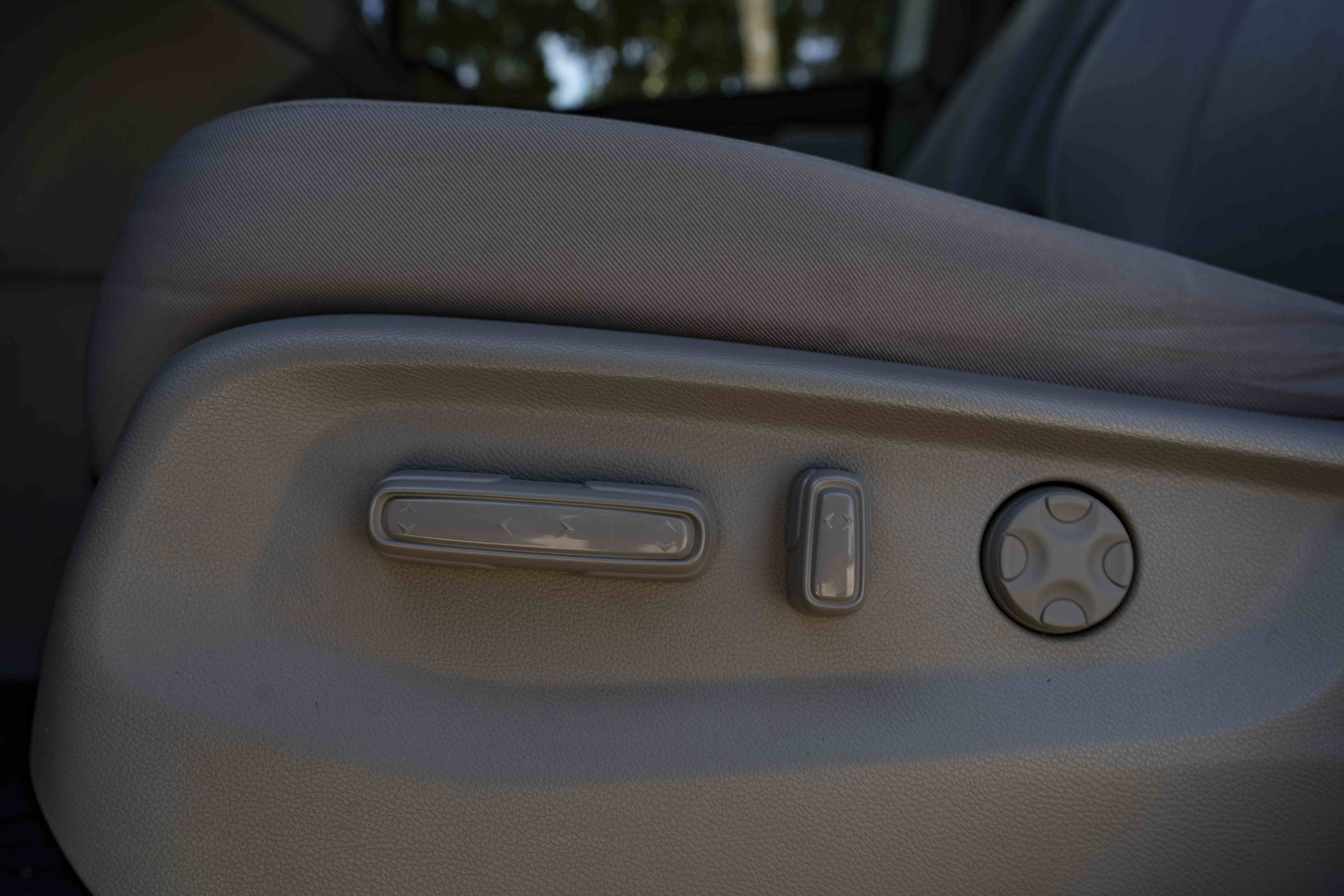 Used 2023 Honda Odyssey EX image 38