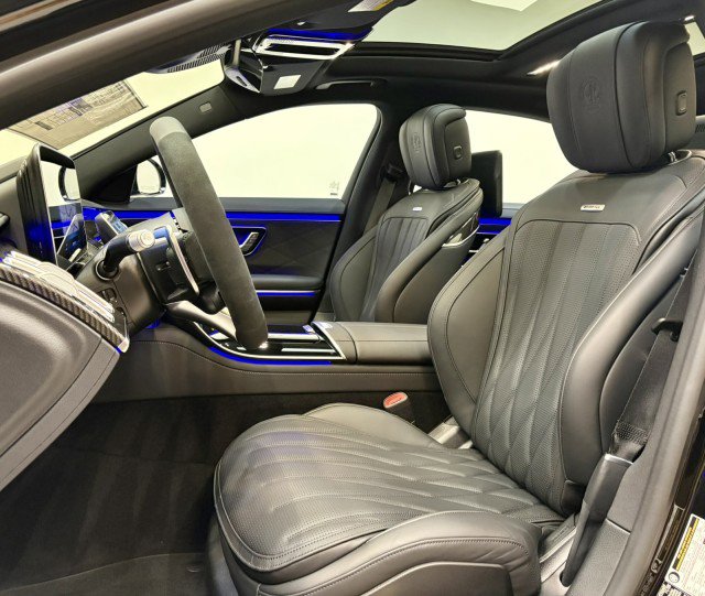 New 2026 Mercedes-Benz S 63 AMG S image 12