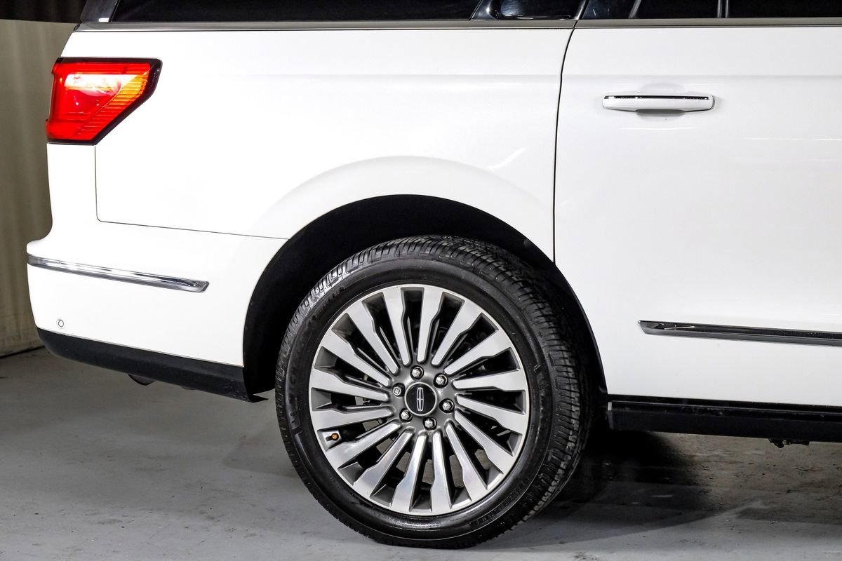 Used 2020 Lincoln Navigator L Reserve w/ Luxury Package image 6