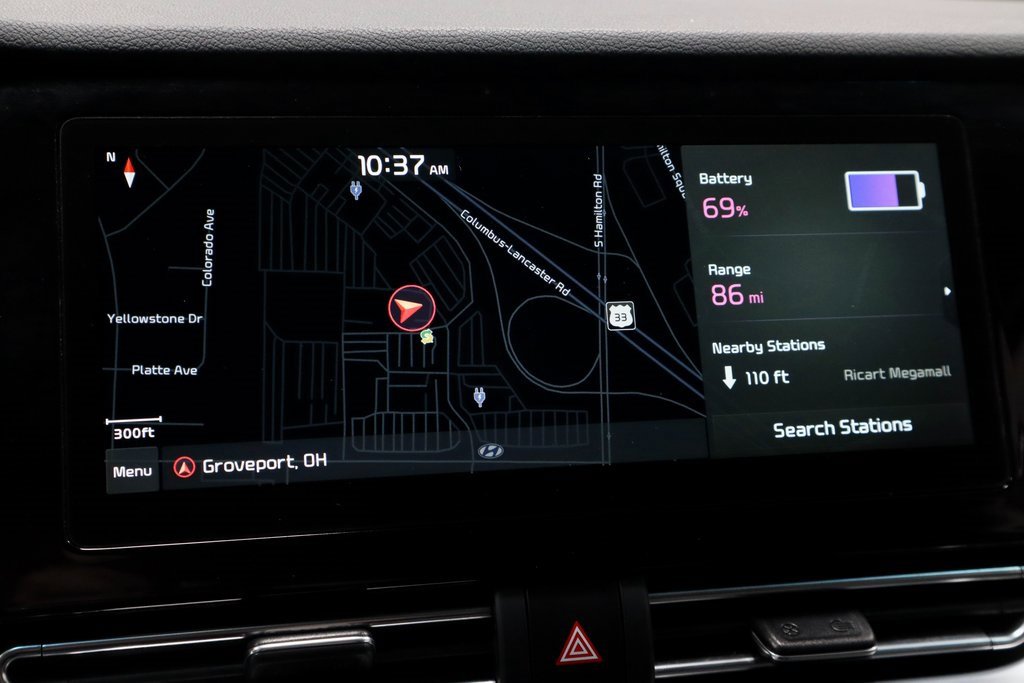 Used 2022 Kia Niro EX w/ Cold Weather Package image 4