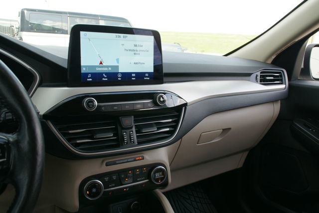Used 2020 Ford Escape SEL image 22
