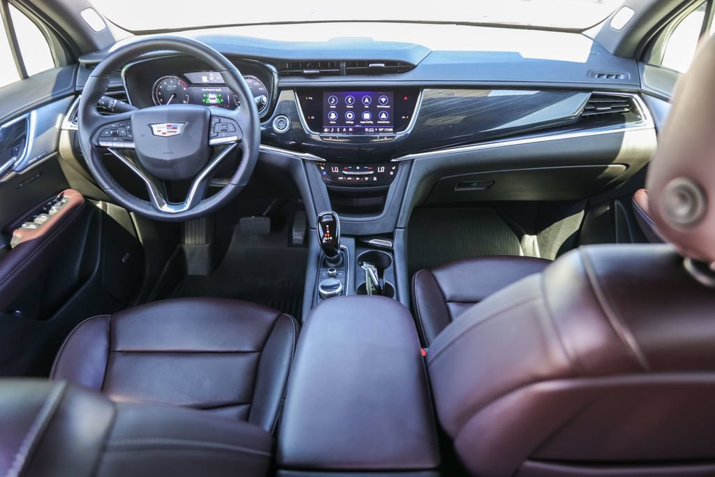 Used 2022 Cadillac XT6 Premium Luxury FWD image 28