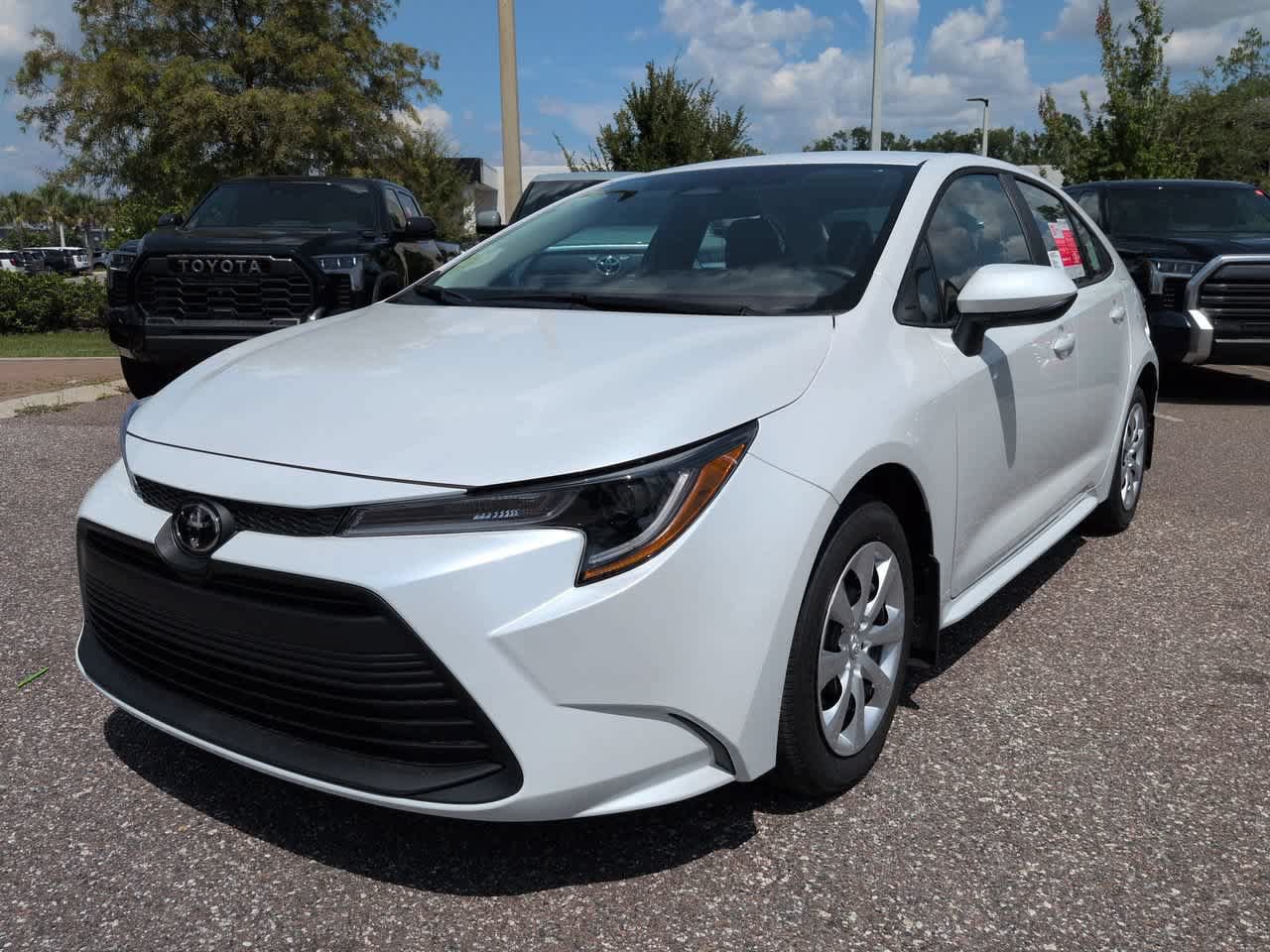 New 2026 Toyota Corolla LE FWD image 2