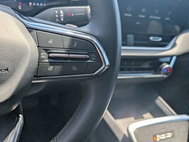 Used 2026 Chevrolet Equinox LT w/ Convenience Package II AWD/4WD image 17