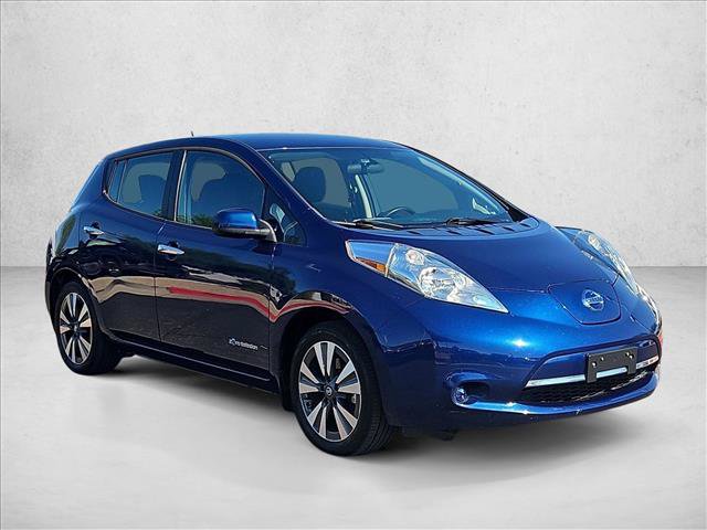 Used 2017 Nissan Leaf SV FWD image 4