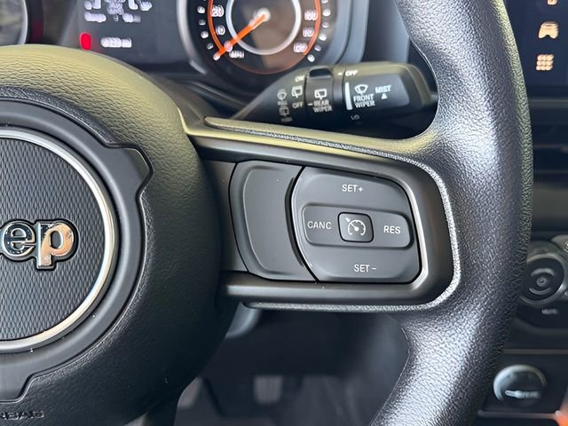 Used 2025 Jeep Wrangler Sport AWD/4WD image 20