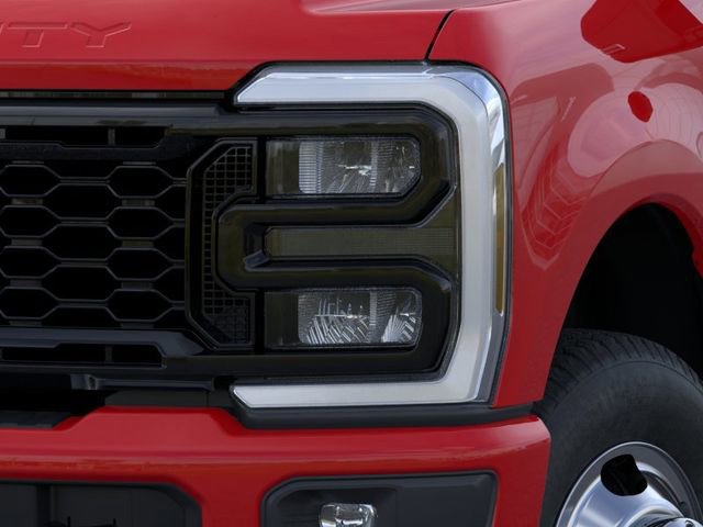 Used 2026 Ford F350 XL w/ STX Appearance Package AWD/4WD image 18