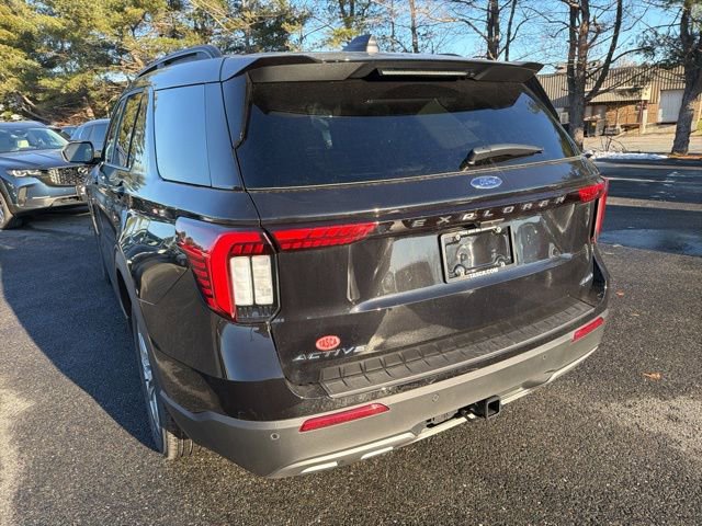 New 2026 Ford Explorer Active w/ Active Comfort Package AWD/4WD image 4