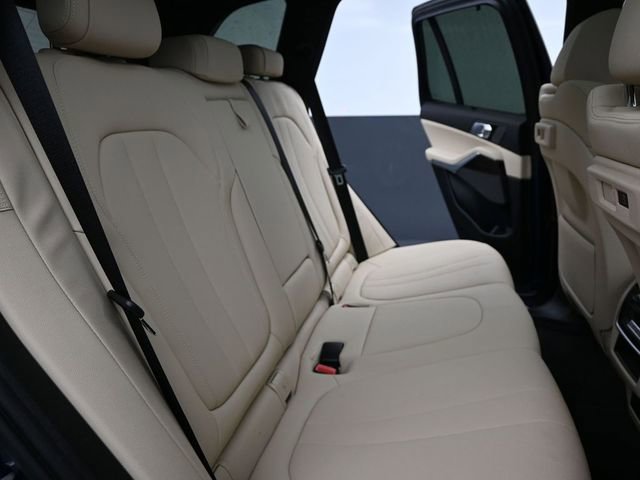 Used 2021 BMW X5 sDrive40i w/ Premium Package image 21