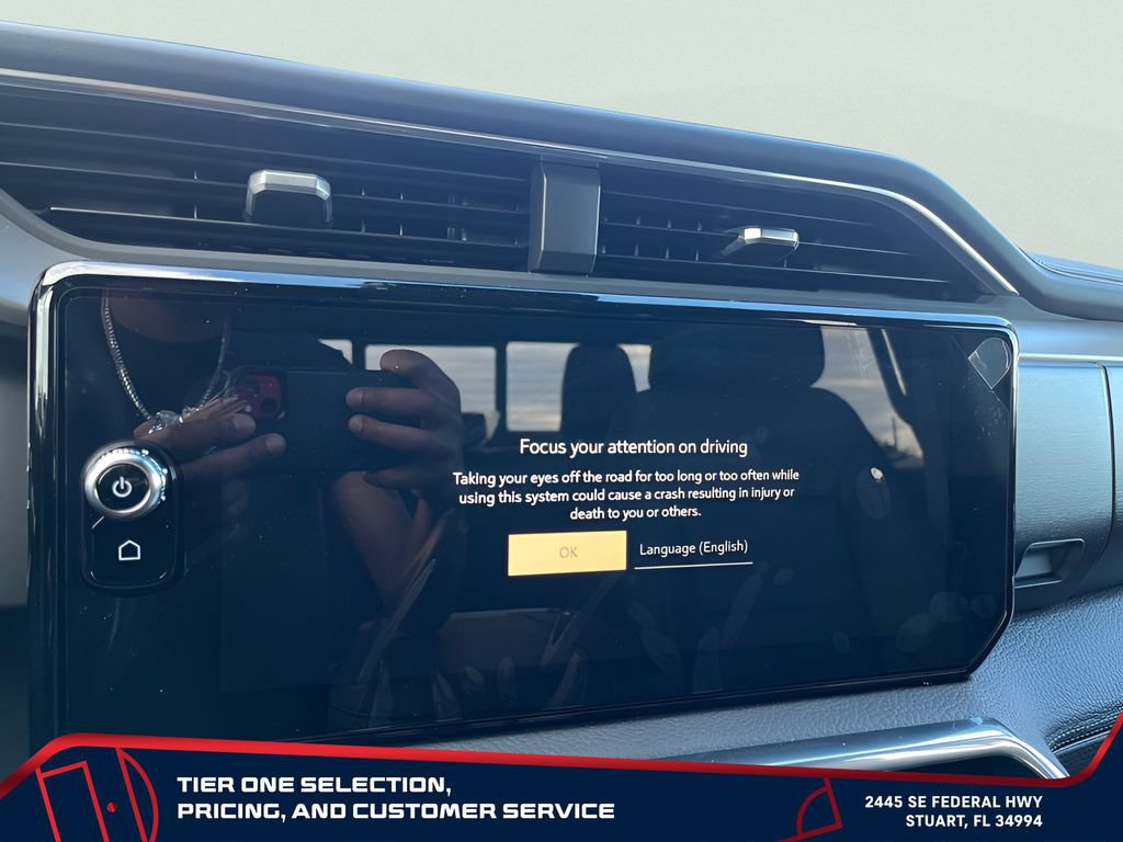 New 2025 GMC Sierra 1500 Denali AWD/4WD image 28