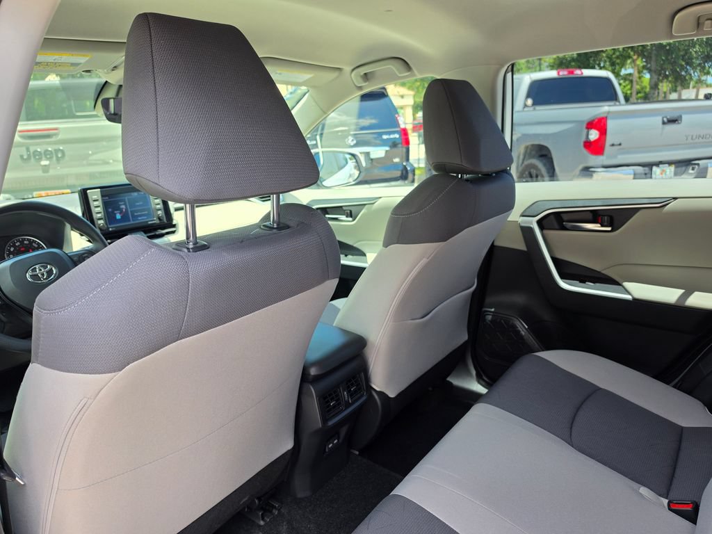 Certified 2022 Toyota RAV4 XLE AWD/4WD image 27