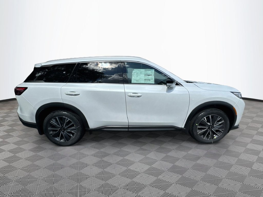 New 2027 INFINITI QX60 Luxe w/ Cargo Package FWD image 4