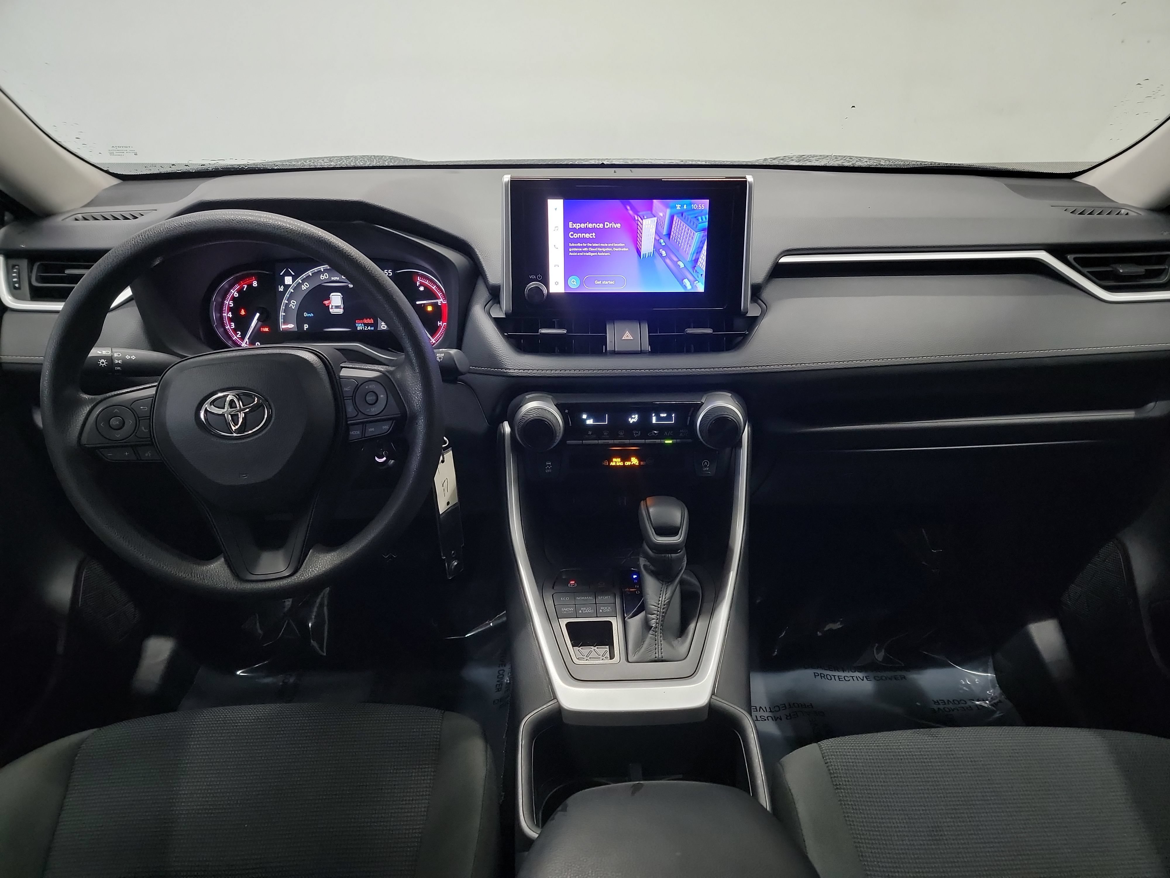 Used 2023 Toyota RAV4 LE AWD/4WD image 15