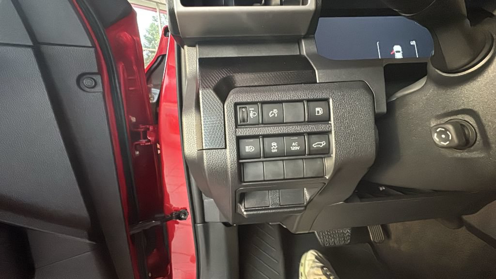 Used 2025 Toyota 4Runner Limited AWD/4WD image 15