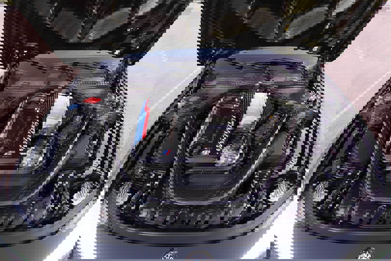 Used 2019 BMW M4 CS w/ Executive Package image 28