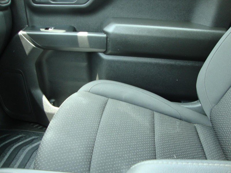 Used 2025 Chevrolet Silverado 1500 W/T RWD image 13