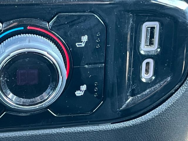 Used 2023 Chevrolet Silverado 1500 RST AWD/4WD image 9