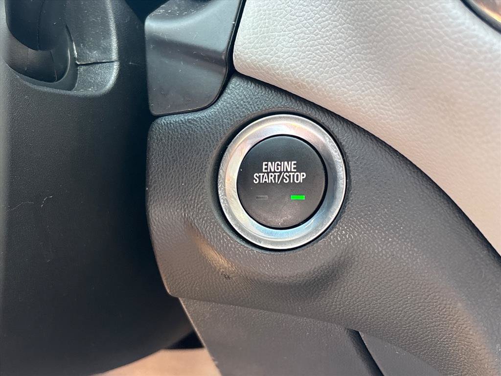 Used 2022 Chevrolet Equinox LS AWD/4WD image 15