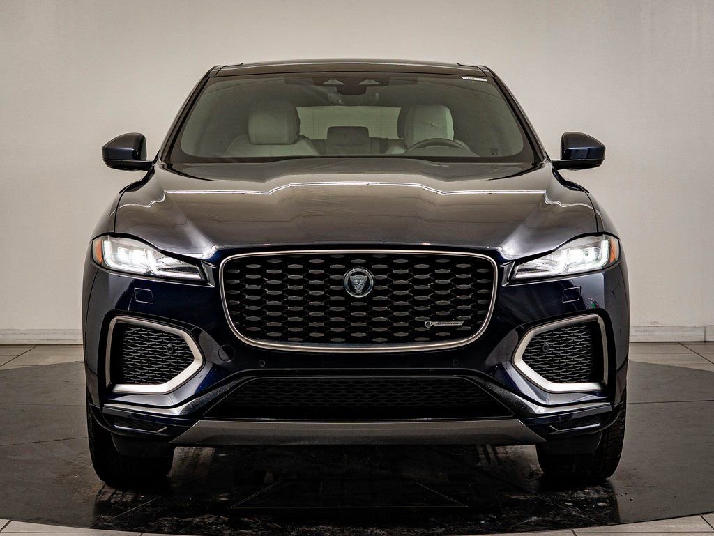Used 2025 Jaguar F-PACE R-Dynamic S AWD/4WD image 2