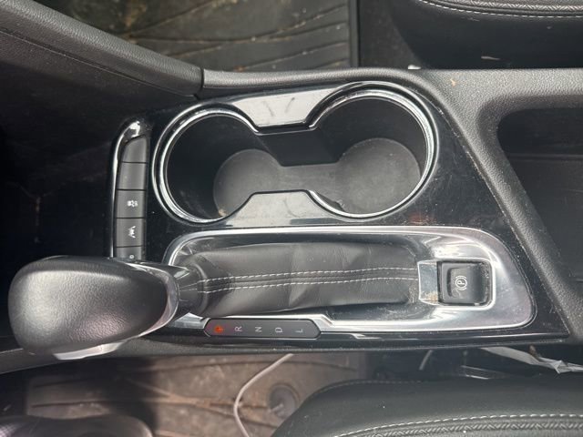 Certified 2022 Buick Encore GX Essence w/ Experience Buick Package AWD/4WD image 54