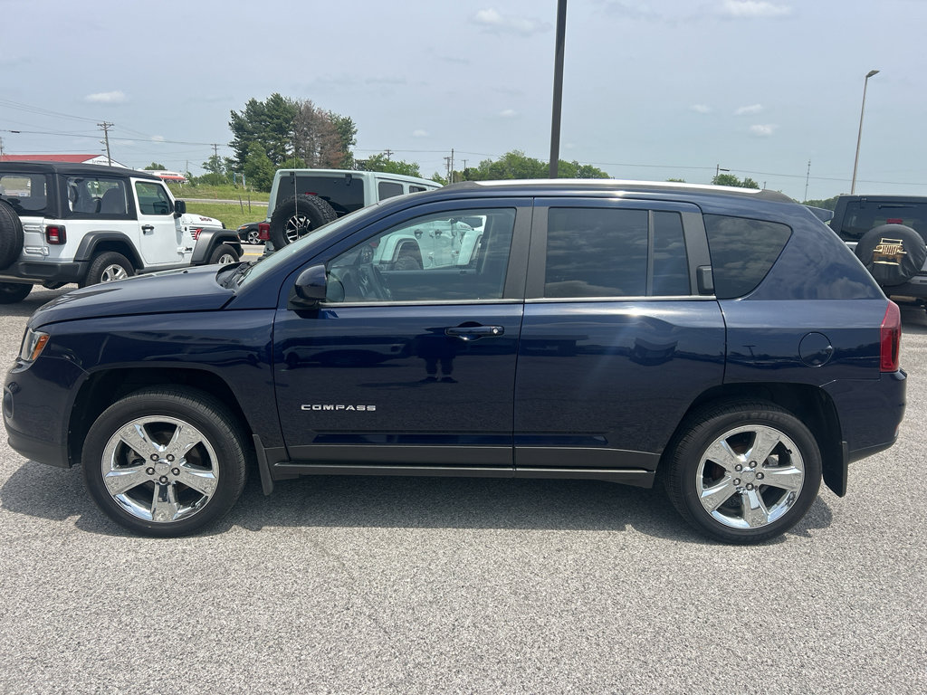 Used 2014 Jeep Compass Latitude FWD image 8