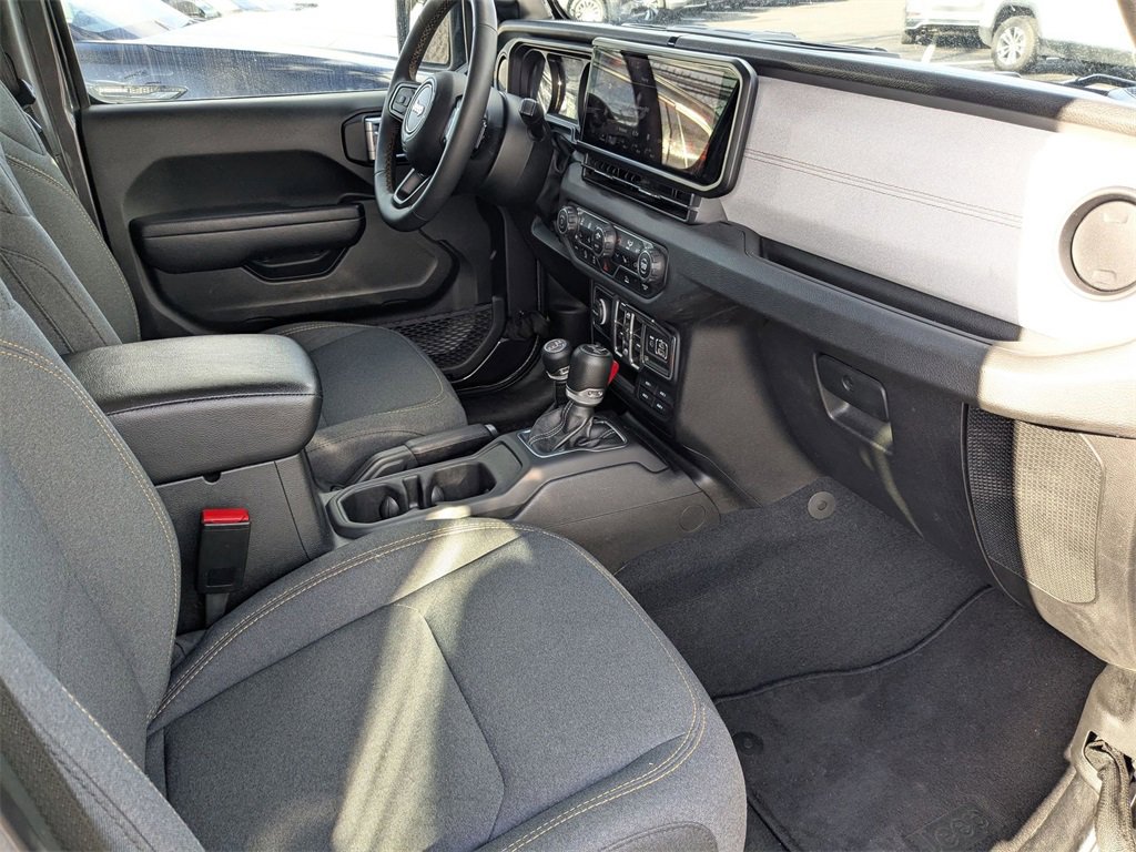 Used 2024 Jeep Wrangler Sport S image 35
