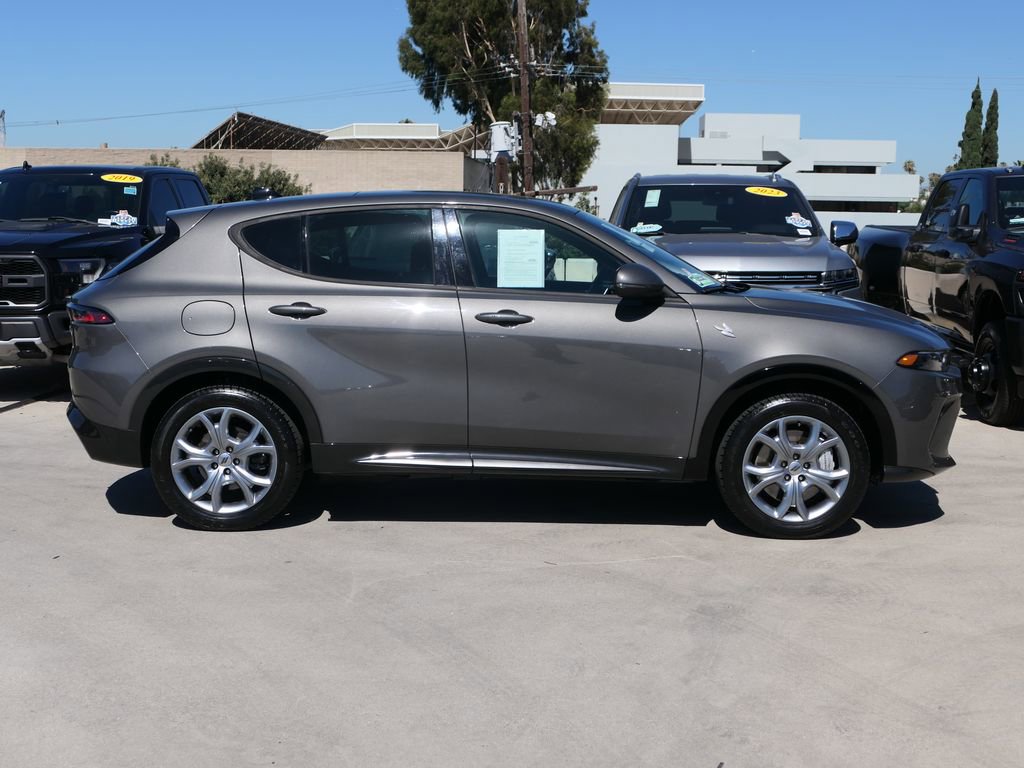 Used 2024 Dodge Hornet R/T Plus image 3