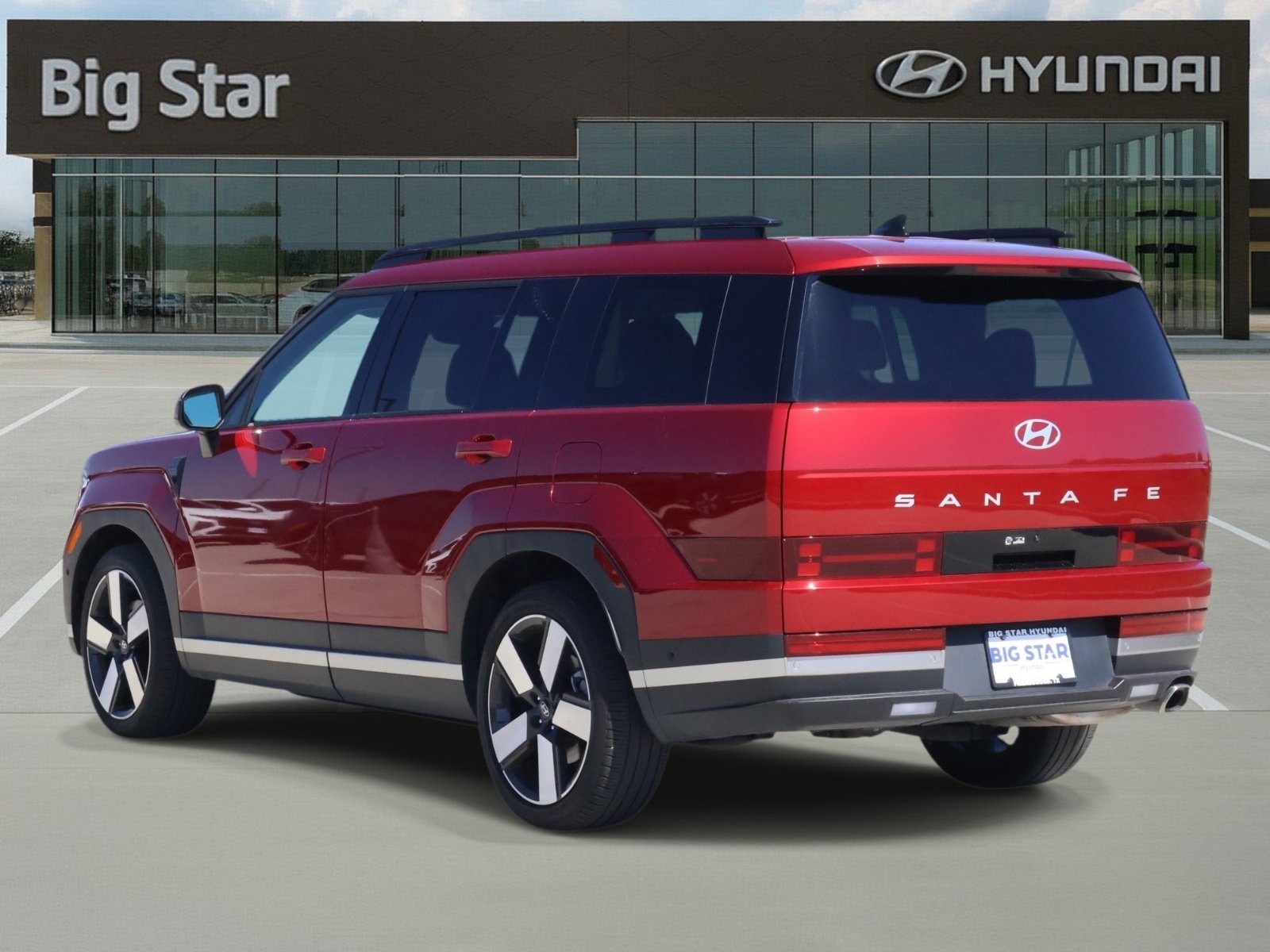 Used 2025 Hyundai Santa Fe Limited FWD image 3