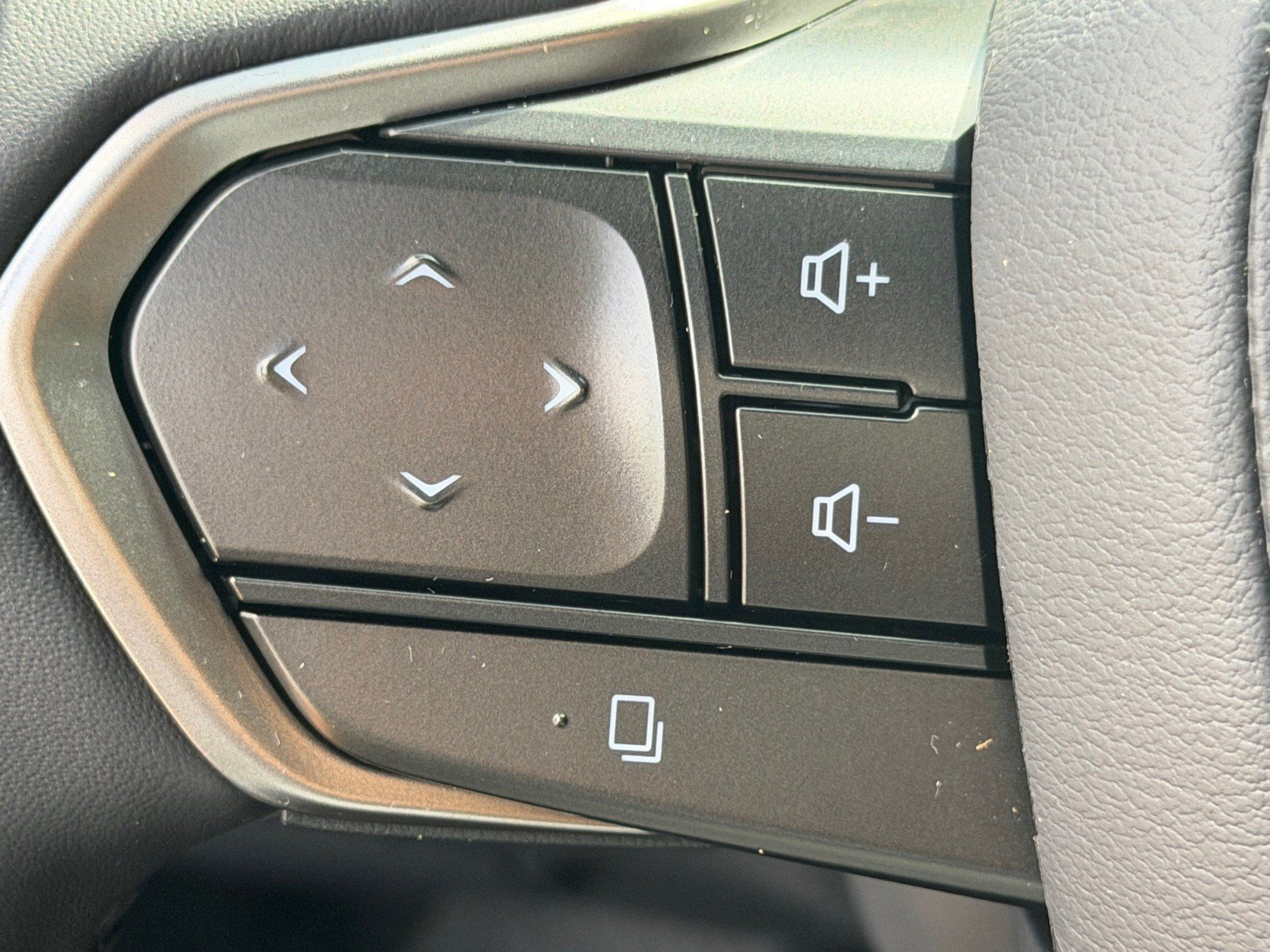 Used 2026 Lexus RX 350 AWD w/ Convenience Package image 39
